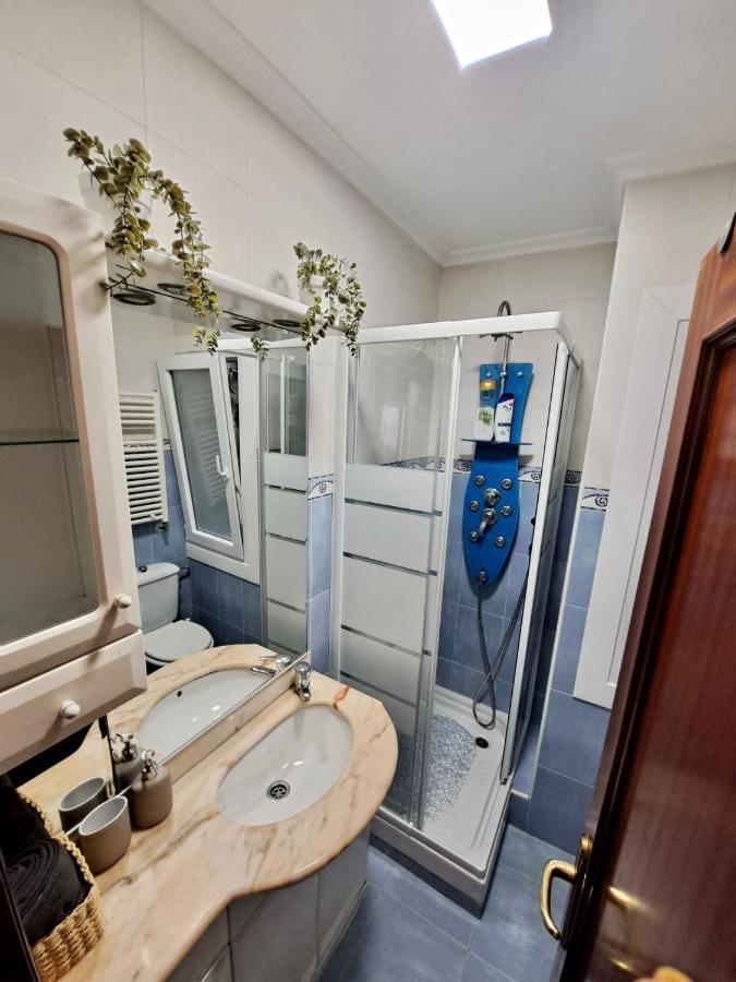 Apartamento Luminoso Santander Bagian luar foto